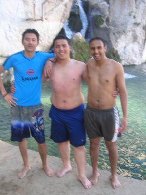 me ...souhaib...farid..... in zar9a........