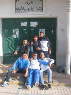 .........................................