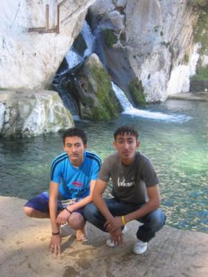 me azeddin ana walid .............................